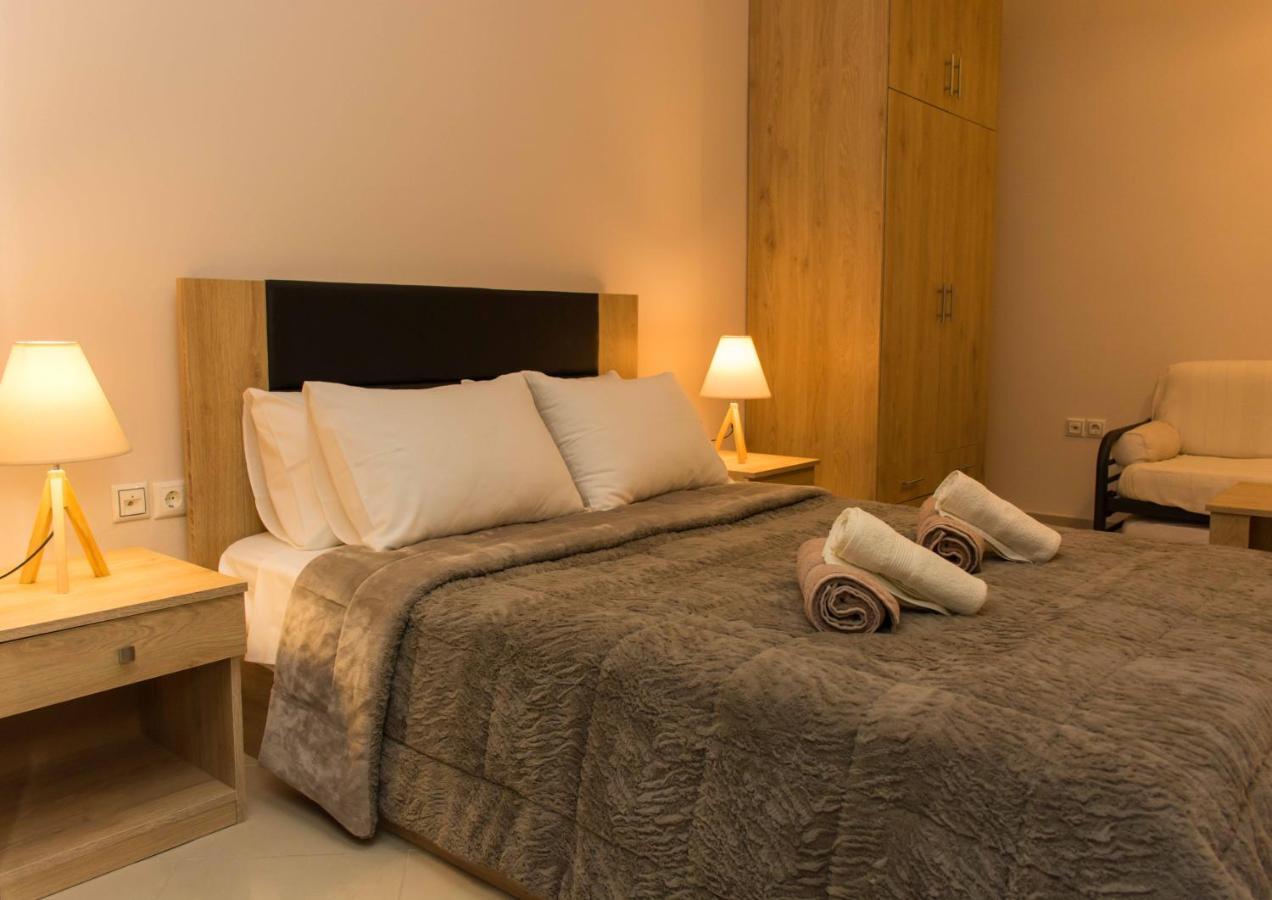 Central Luxury Studio Corinth Экстерьер фото
