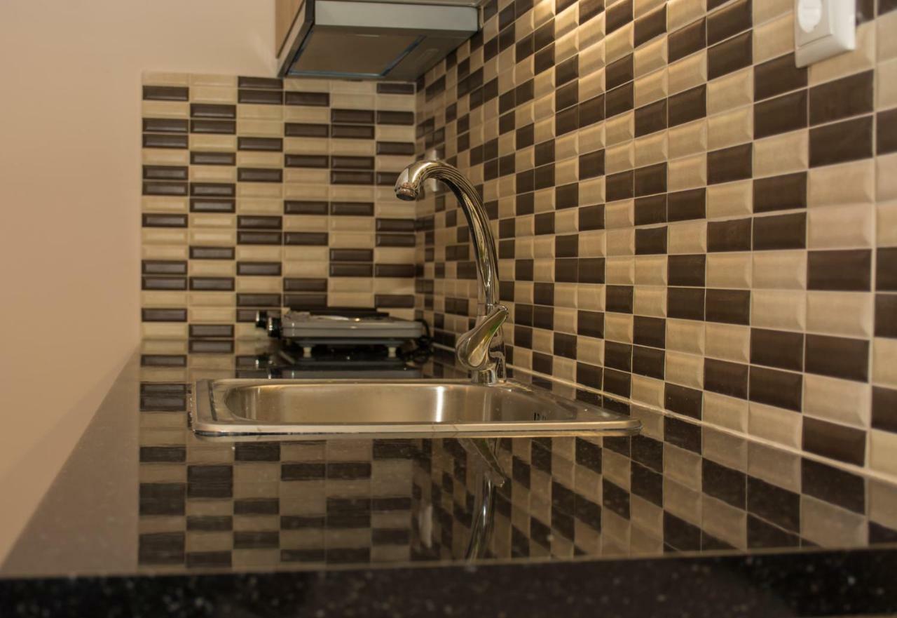 Central Luxury Studio Corinth Экстерьер фото