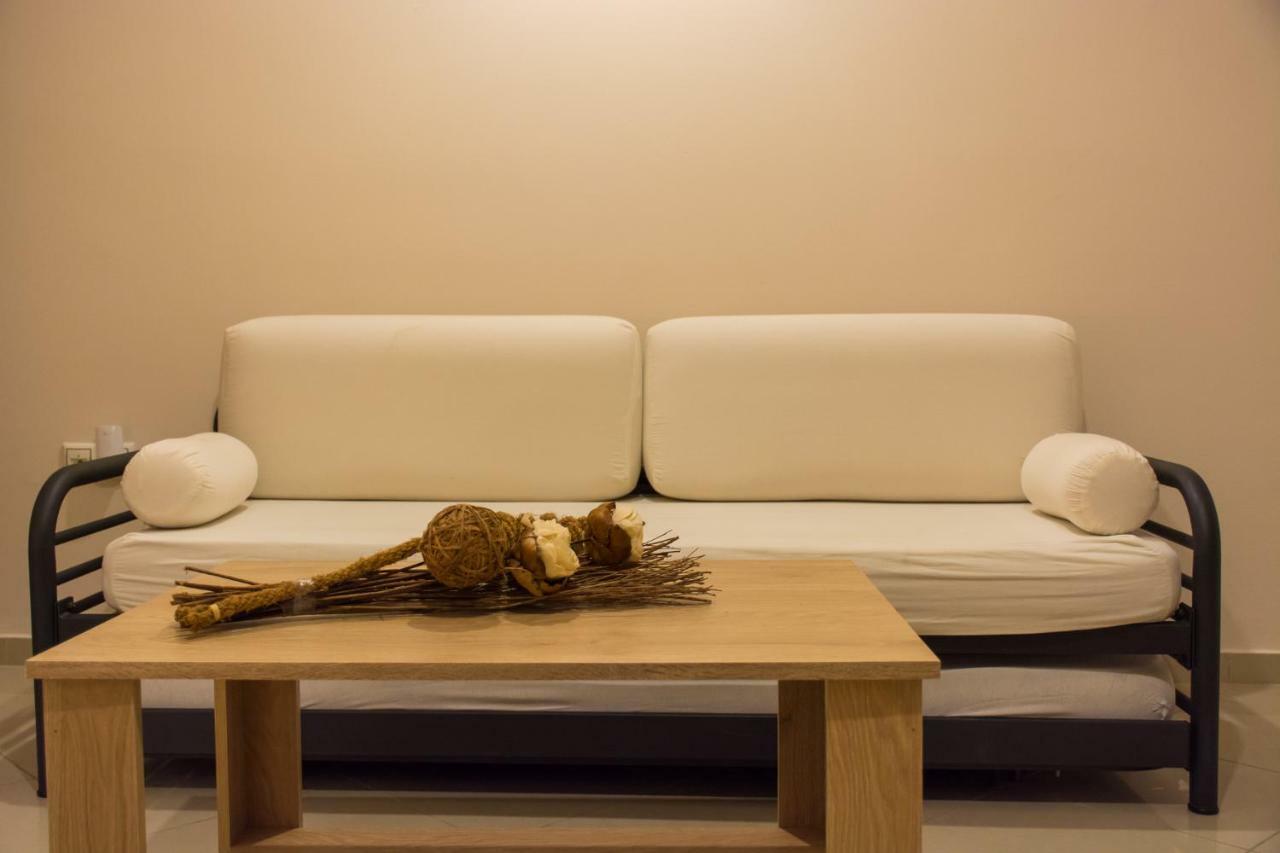 Central Luxury Studio Corinth Экстерьер фото